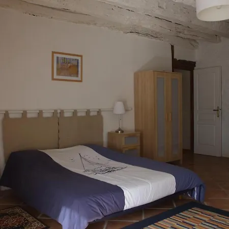 Les Tours De Bombel Bed & Breakfast Saint-Amand-de-Coly Exterior photo